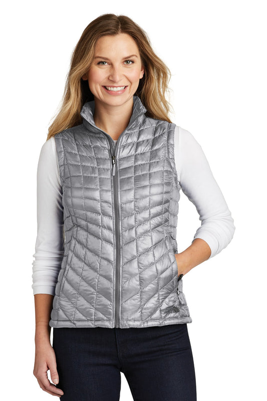 The North Face Ladies ThermoBall ™ Trekker Vest. NF0A3LHL