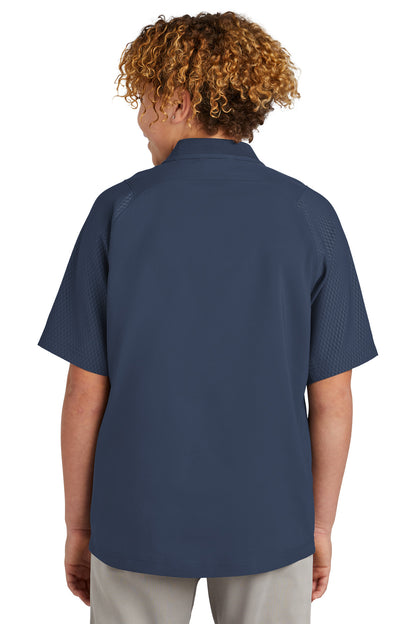 New Era Youth Cage Short Sleeve 1/4-Zip Jacket. YNEA600