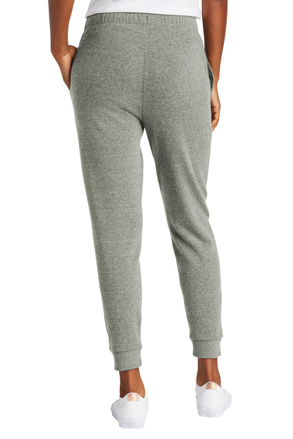 District Women's Perfect Tri Fleece Jogger DT1310
